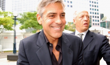 Пуснаха Джордж Клуни от ареста