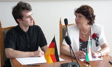 ВСУ приема за обучение немски студенти и докторанти