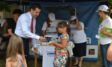 Зам.-министър Иван Кръстев награди отличници от „Бъди грамотен“ в Чирпан