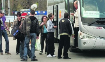 Деца с родители на гурбет – без надбавки