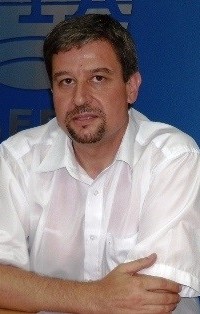 „Подкрепа“: Няма да позволим родители да изнудват за оценки учителите