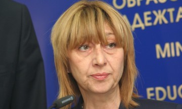 Министър Клисарова ще участва в дискусия „Учи, за да работиш“
