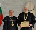 НБУ присъжда титлата „почетен доктор“ на италиански професор