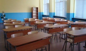 Изпитите за 7-и клас ще започват в 10 ч.