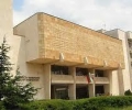 Пловдивският университет прибира пари от безсмислени курсове