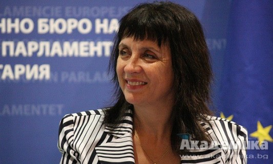 vanq_kastreva_3