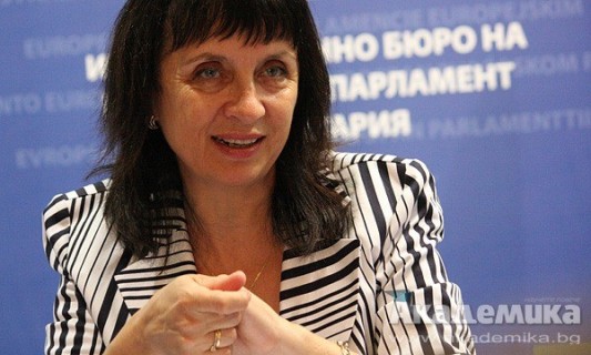 vanq_kastreva_1