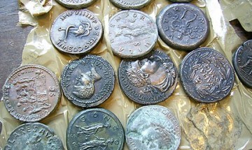 Спряха опит за продажба на ценни български монети в Швейцария