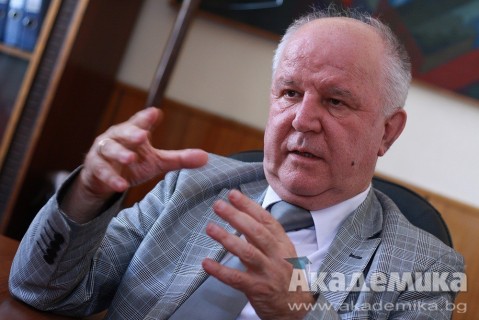 dodunekov_img