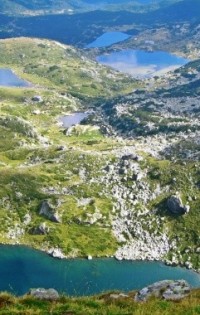 Водата в планинските езера е 5-6 градуса – не става за плуване