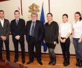 Ученици получиха признание за грижата им за артистите ветерани