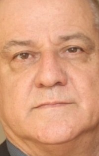 Боян Ангелов: Писателят трябва или да просълзи, или да разсмее читателя