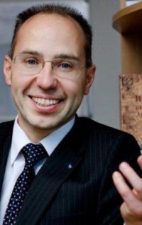 Веселин Тодоров: Трудно може да се намери алтернатива на четенето