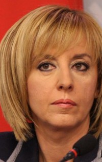 С тайно гласуване Мая Манолова стана омбудсман