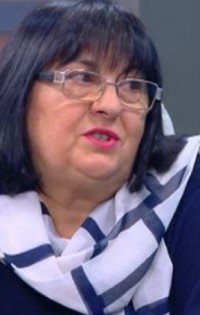 Дариана Генова: Със „Златният Орфей” готвехме завръщането на мелодичната песен