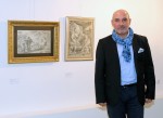 Борислав Моянов с гравюри на Карачи